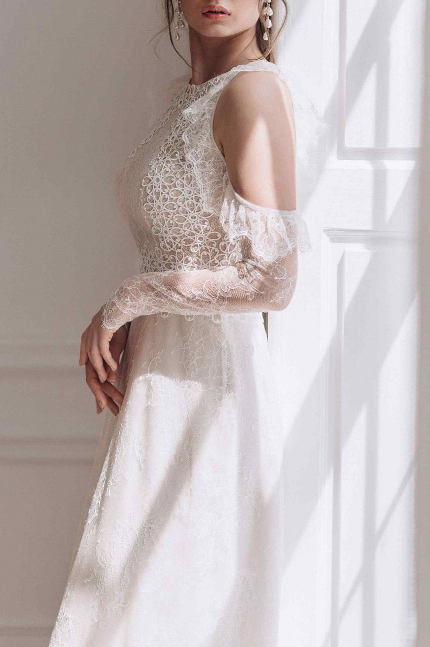 https://chateau-beau.com/wp-content/uploads/2020/11/wedding_dress_01-850x1280.jpg
